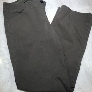 Under Armour Men's Olive Brown Chino Pants